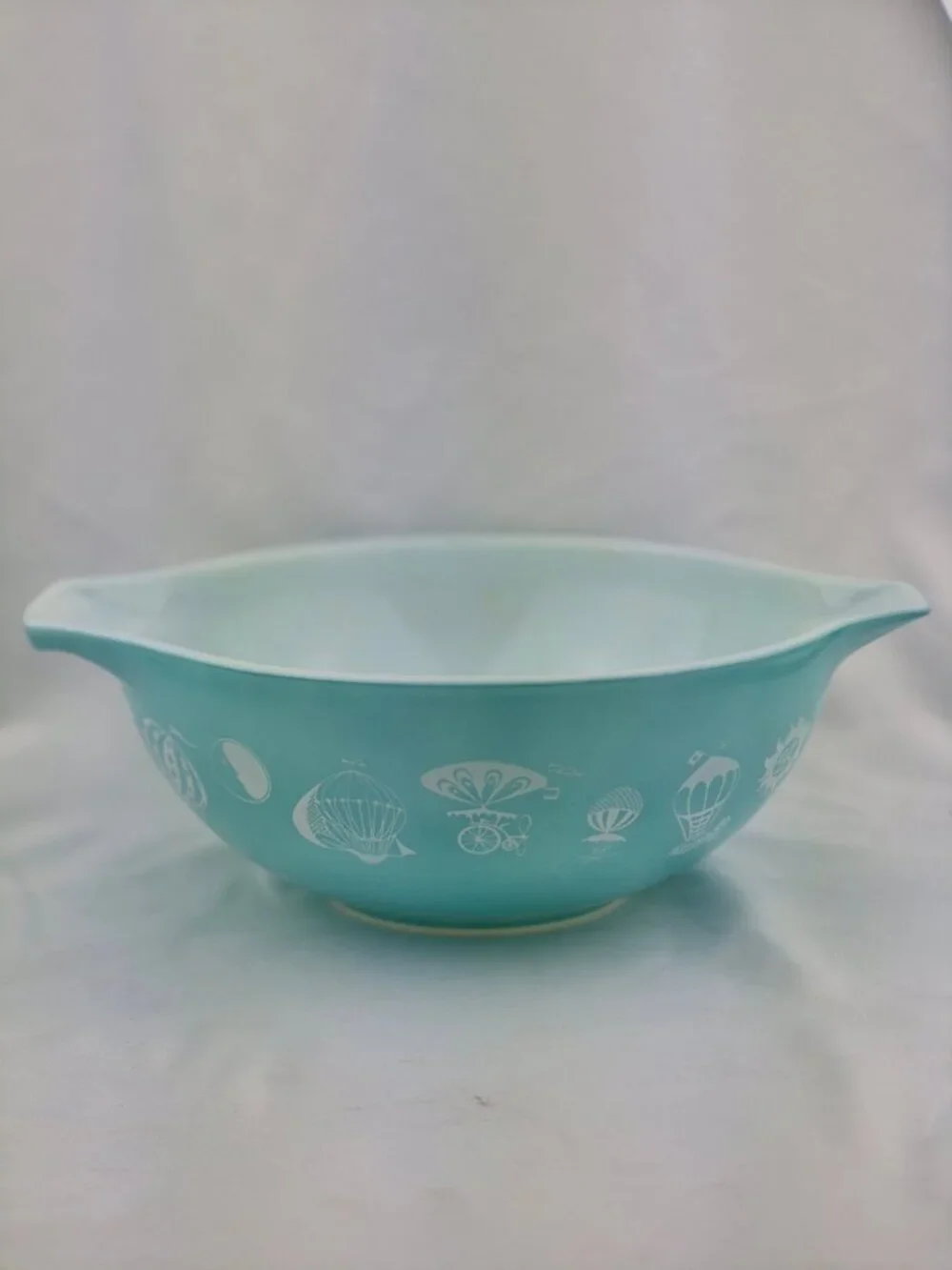 Vintage 444 Pyrex Hot Air Balloon Cinderella Mixing Bowl 4 Quart Turquoise MCM